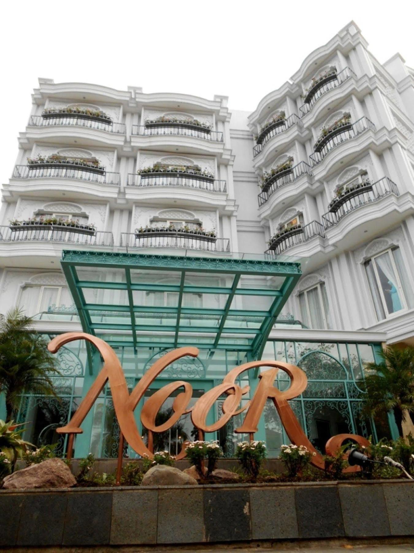 Noor Hotel Bandung Exteriör bild